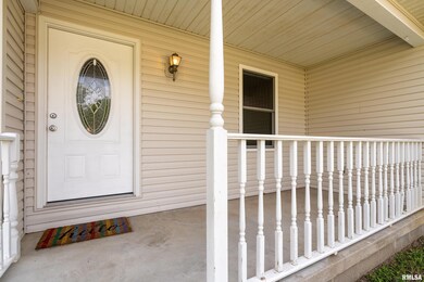 2109 W Meadow Ln, Carbondale, IL 62901 - photo 4