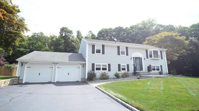 4 Deer Run Rd, West Warwick, RI 02893 - photo 2