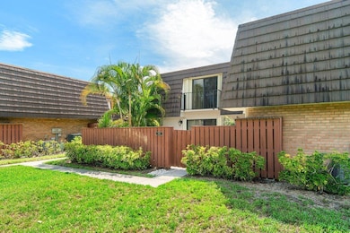 1619 16th Ct, Jupiter, FL 33477 - photo 2