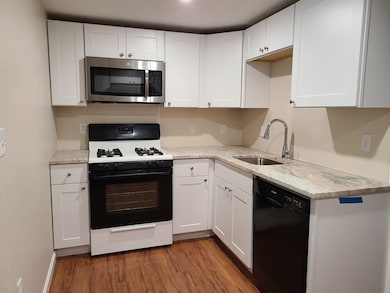 13 Rhodes Cir unit 13, Hingham, MA 02043 - photo 3