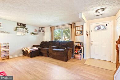 144 Sandalwood Ct, Walkersville, MD 21793 - photo 5