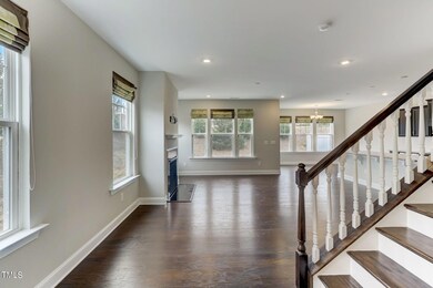47-web-or-mls-Acorn Hollow Pl-047