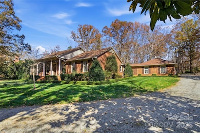 1704 Charles Raper Jonas Hwy, Mount Holly, NC 28120 - photo 2