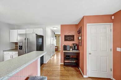 111 W Shenendoah Rd, Howell, NJ 07731 - photo 6