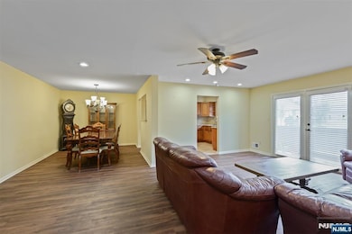 Living Room/Dining Room