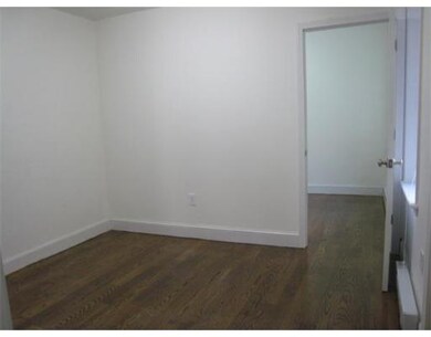 164 Endicott St unit 5, Boston, MA 02113 - photo 7