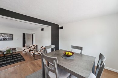 27-web-or-mls-1366-brown-rd
