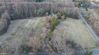 1689 Pleasant Plains Rd, Annapolis, MD 21409 - photo 3