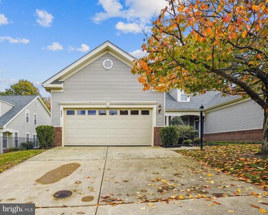 6953 Walnut Hill Dr, Gainesville, VA 20155 - photo 2