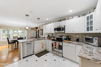 2495 Nott St E, Schenectady, NY 12309 - photo 7