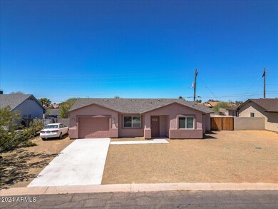 04-Aerial front of home
