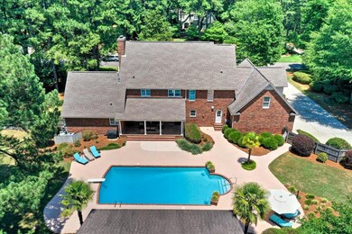 Gorgeous pool area