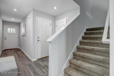 9124 India Ave, Jacksonville, FL 32211 - photo 4