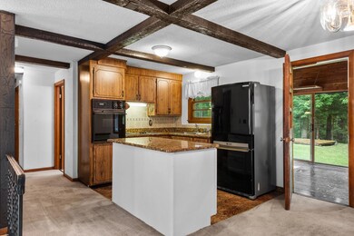 12 Davis Rd, MerriMacK, NH 03054 - photo 4