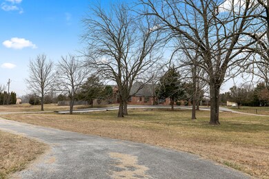 RE_5349 Farm Rd 194-3