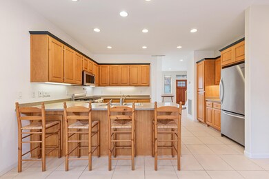 2275 Dollarhide Way, Ashland, OR 97520
