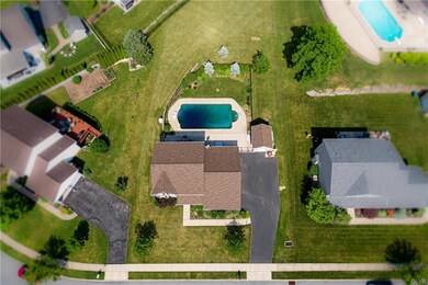 4127 Redbud Dr W, Whitehall, PA 18052 - photo 6