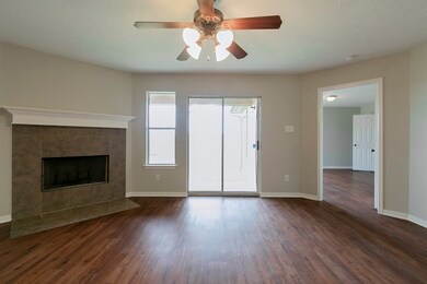 922 Seabourne Meadows Dr, Rosenberg, TX 77471 - photo 5