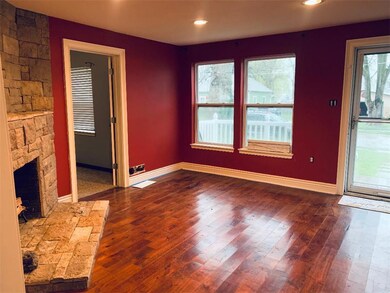 309 E Hale St, Spring Hill, KS 66083 - photo 4