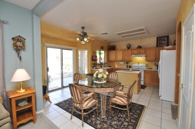 Breakfast area and kitchen