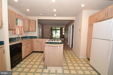 1508 Burke Rd, Middle River, MD 21220 - photo 6