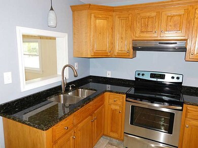 10 Quinlan St, West Warwick, RI 02893 - photo 7