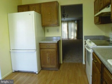 14912 Laurel Oaks Ln, Laurel, MD 20707 - photo 5