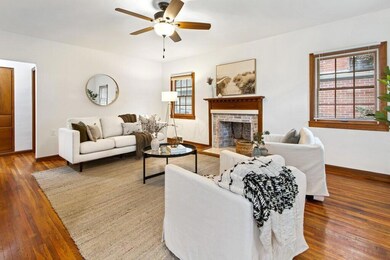 219 E Royal Forest Blvd, Columbus, OH 43214 - photo 3