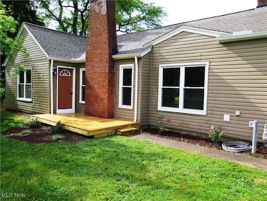 26836 Cook Rd, Olmsted Falls, OH 44138 - photo 3