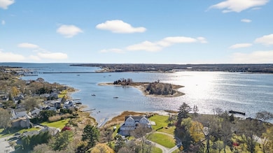 76 Shipyard Ln, South Dartmouth, MA 02748 - photo 2