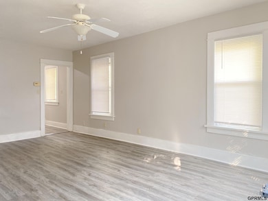 2732 Camden Ave, Omaha, NE 68111 - photo 6