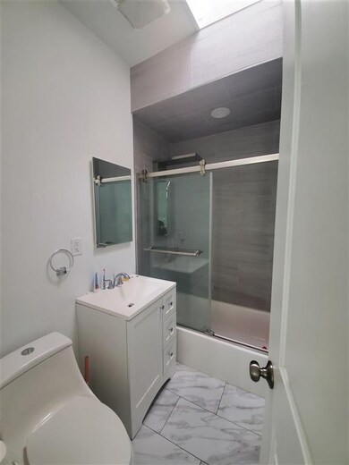 215 Mallory Ave unit Rear Apt, Jersey City, NJ 07304 - photo 2