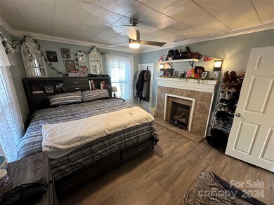 161 27th St SW, Hickory, NC 28602 - photo 7