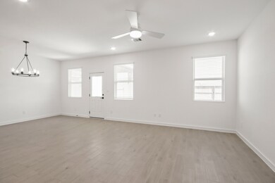 448 E Rose Marie Ln, Montgomery, TX 77356 - photo 7