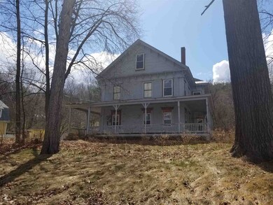 99 Chestnut St, Claremont, NH 03743 - photo 2