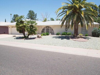 9802 W Lindgren Ave, Sun City, AZ 85373 - photo 2