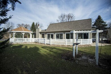 5667 Concord Dr, Fitchburg, WI 53575 - photo 6