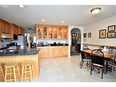 611 Summit Ridge Dr E, the Dalles, OR 97058 - photo 7