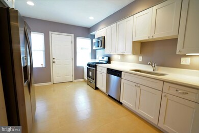 615 Wyeth St, Baltimore, MD 21230 - photo 4