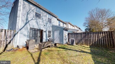 1014 Barnesbury Ct, Capitol Heights, MD 20743 - photo 4