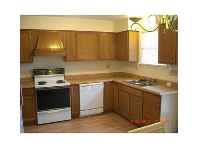 Kitchen. Large kitchen with lots of light