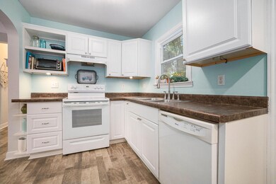 1028 Dahlia Ave, Wayland, MI 49348 - photo 7