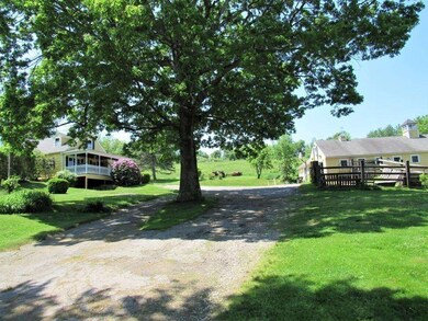 100 Huguenot Rd, Oxford, MA 01540 - photo 5