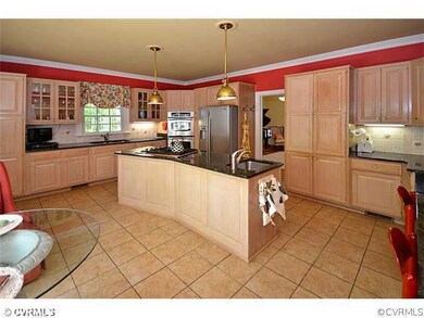 10741 Cherokee Rd, Midlothian, VA 23113 - photo 6