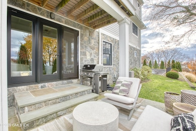 24 Harold St unit E, Cos Cob, CT 06807 - photo 4