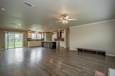 7001 Griffin Ln, Pearland, TX 77584 - photo 7