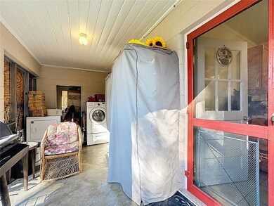 833 Oxford St, Longwood, FL 32750 - photo 6