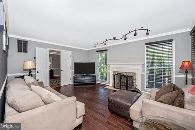 1005 Dulaney Mill Dr, Frederick, MD 21702 - photo 5