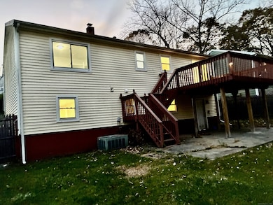 112 Peabody St, West Haven, CT 06516 - photo 3