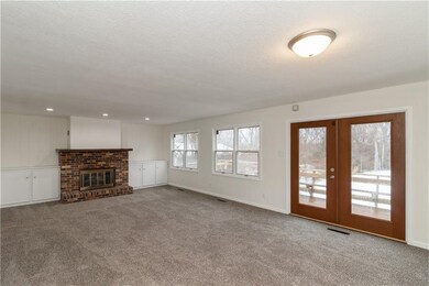 4144 15th St, Des Moines, IA 50313 - photo 5